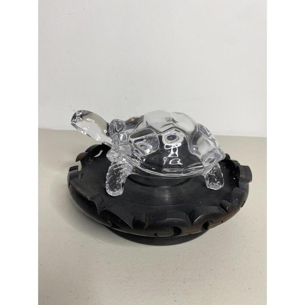 Vintage Clear Glass Turtle on Figurine Animal pristine condtition 2”h x 7”w